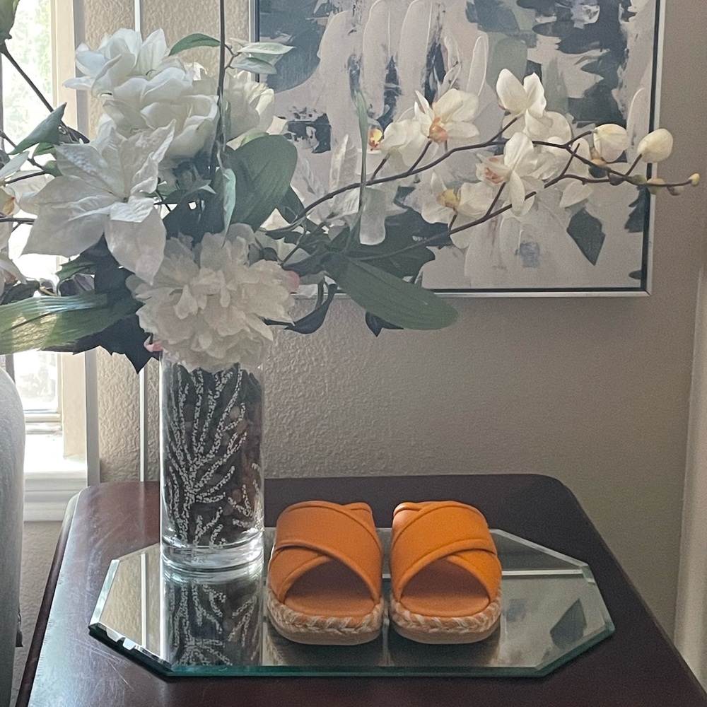Tory Burch Crisscross Espadrille Slide Sandals | Quiet Luxury Resort Style | 7 - Picture 3 of 16